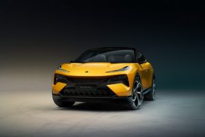 ロータス スペシャル レーシング ステアリング ボス 当時物